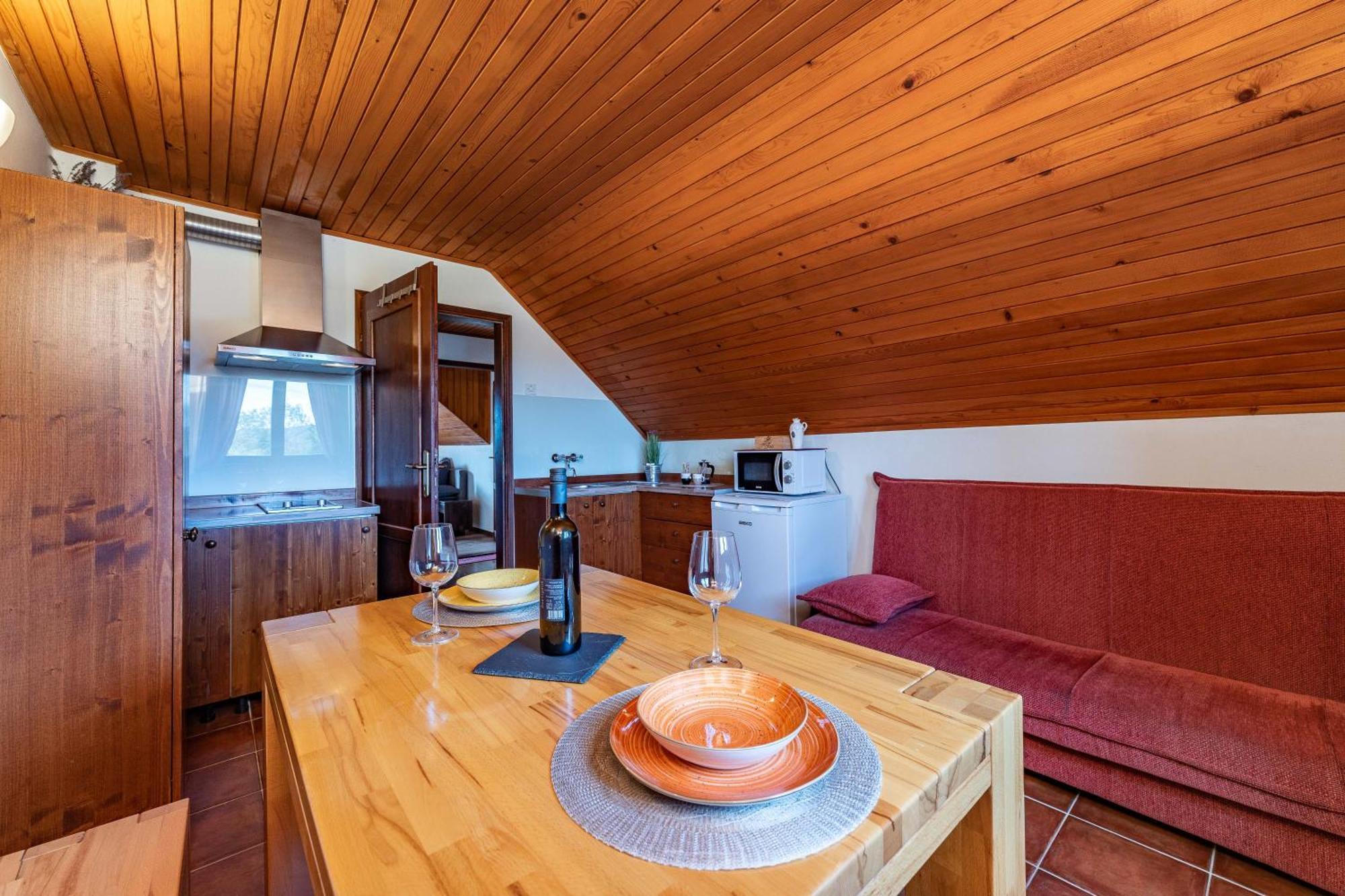 B&B Villa Sumrak Plitvica Plitvica selo Rom bilde